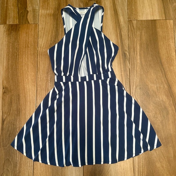 Abercrombie & Fitch XS Halter Dress Navy Blue Striped A Line Mini Women’s Summer - Picture 9 of 9